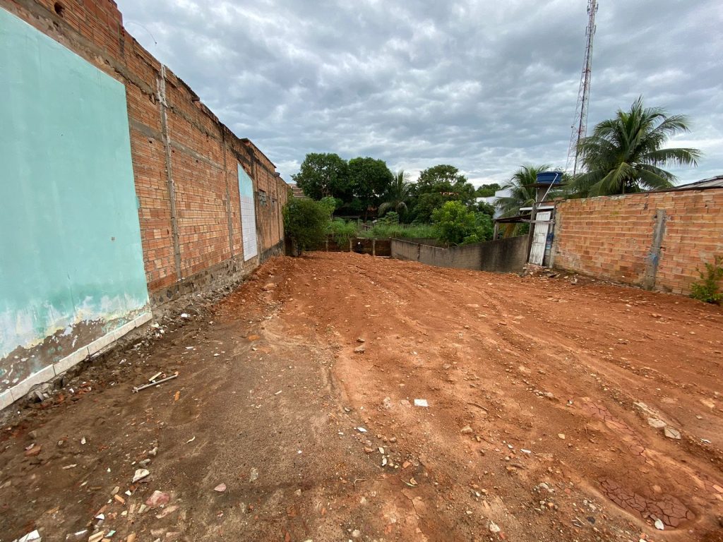 Terreno a venda no Centro  de  Jaru-RO