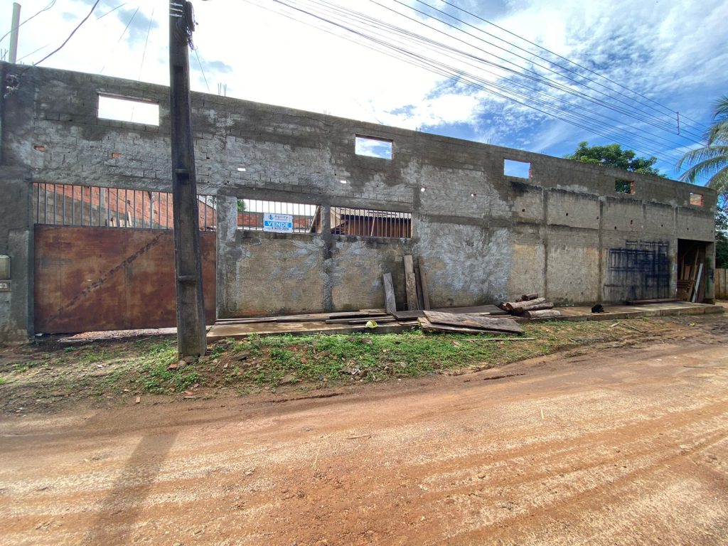 PONTO COMERCIAL DE ESQUINA A VENDA – SETOR 02 – JARU-RO