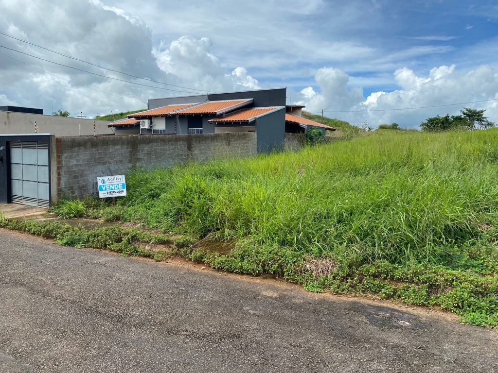 TERRENO A VENDA – BAIRRO CIDADE ALTA -JARU-RO