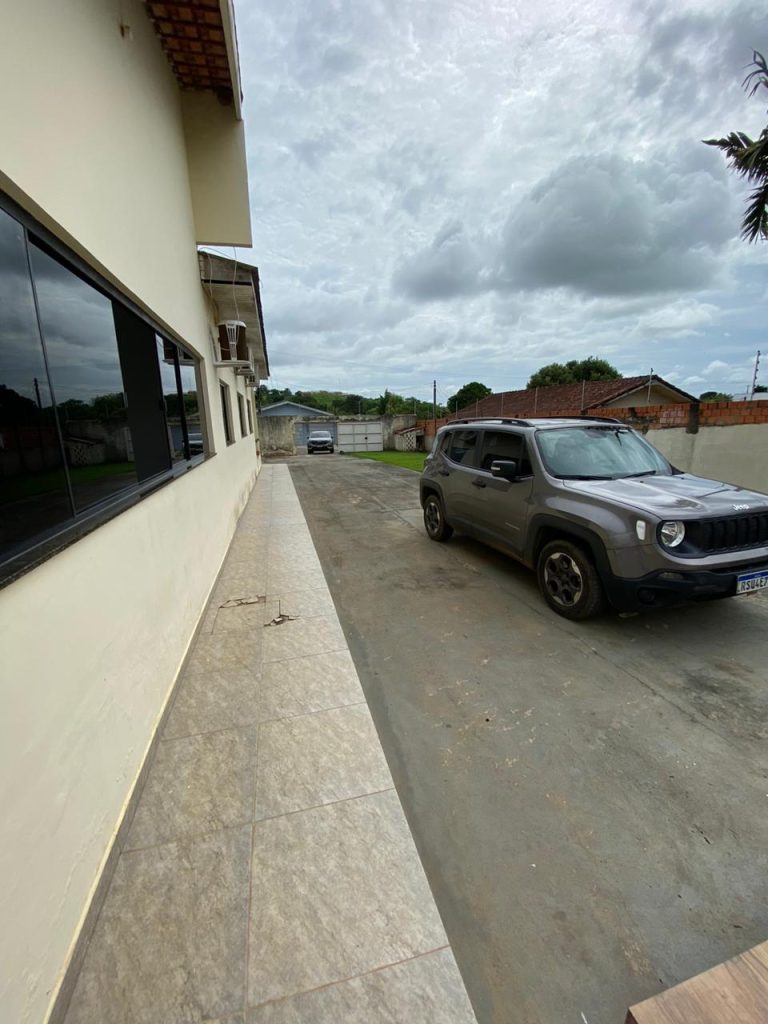 CASA Á VENDA NA RUA RAIMUNDO CATANHEDE, SETOR 02 – JARU/RO