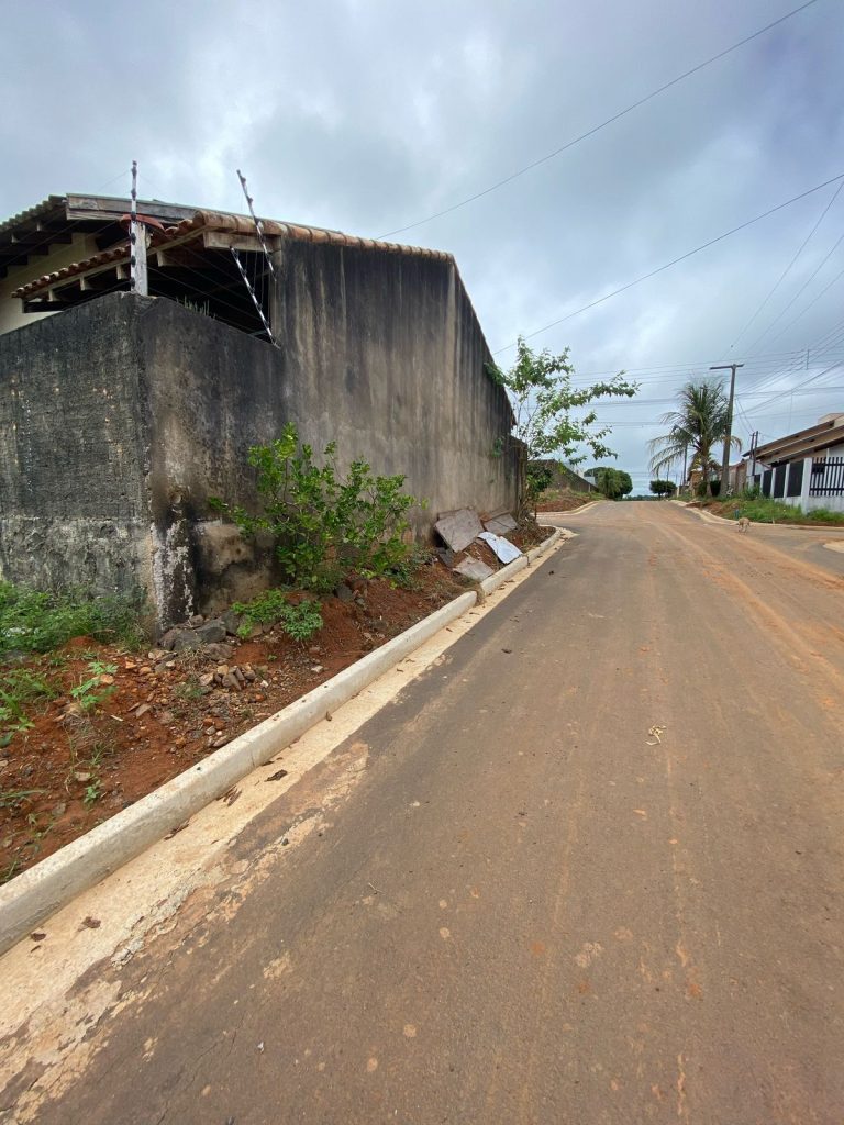 VENDE-SE TERRENO ESCRITURADO! PARQUE UNIVERSITÁRIO – JARU/RO