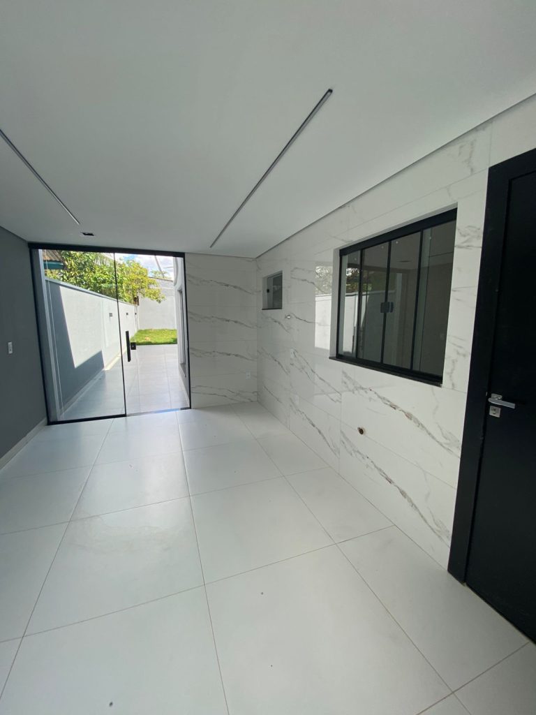 CASA Á VENDA NO SETOR 02! RUA MAMORÉ – JARU/RO