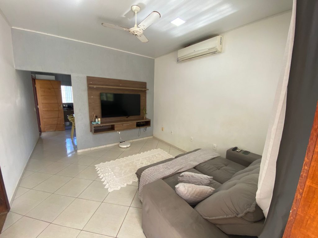 CASA Á VENDA ESCRITURADA – RUA SIZINO GUERRA, JARDIM COOAJA – JARU/RO