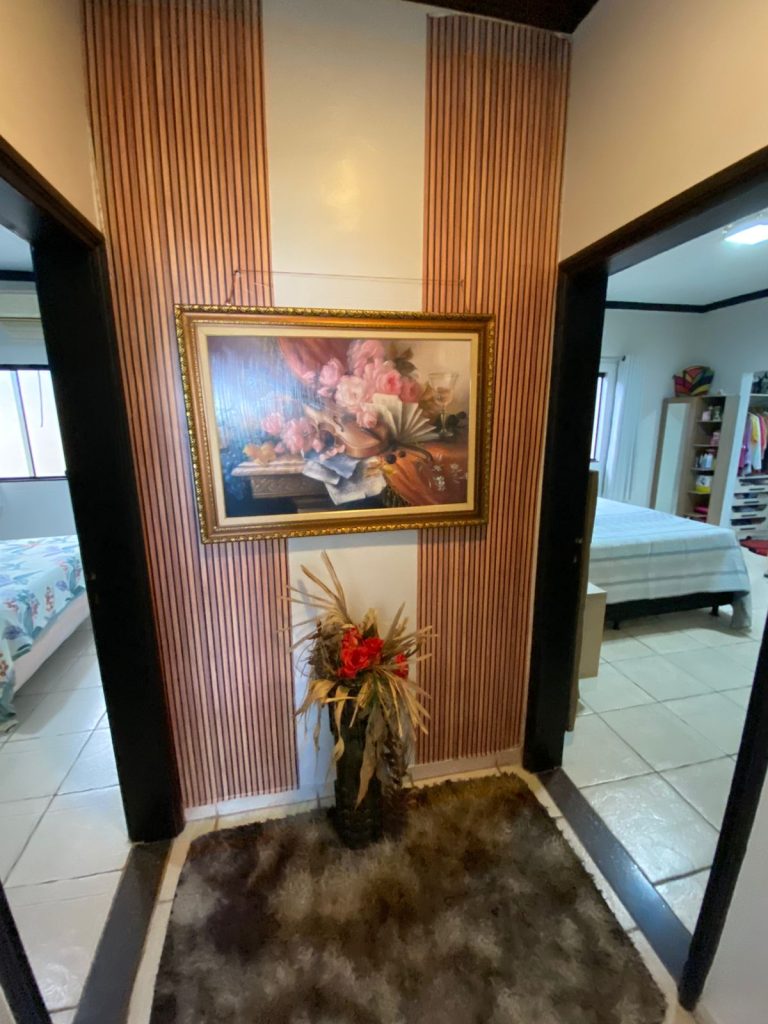 VENDE-SE CASA ESCRITURADA NA RUA PLÁCIDO DE CASTRO, SETOR 02 – JARU/RO