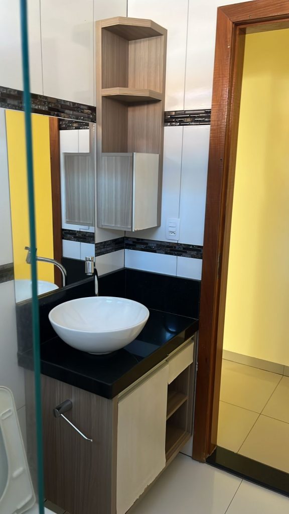 ALUGASE-SE CASA! NA AV. DOM PEDRO I, SETOR 05 – JARU/RO