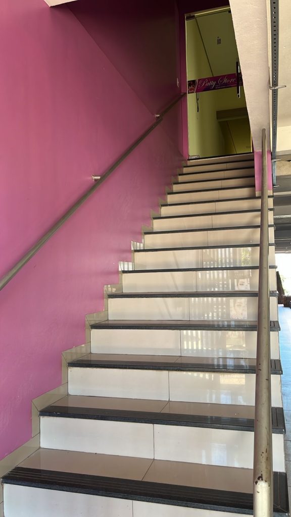 ALUGASE-SE CASA! NA AV. DOM PEDRO I, SETOR 05 – JARU/RO