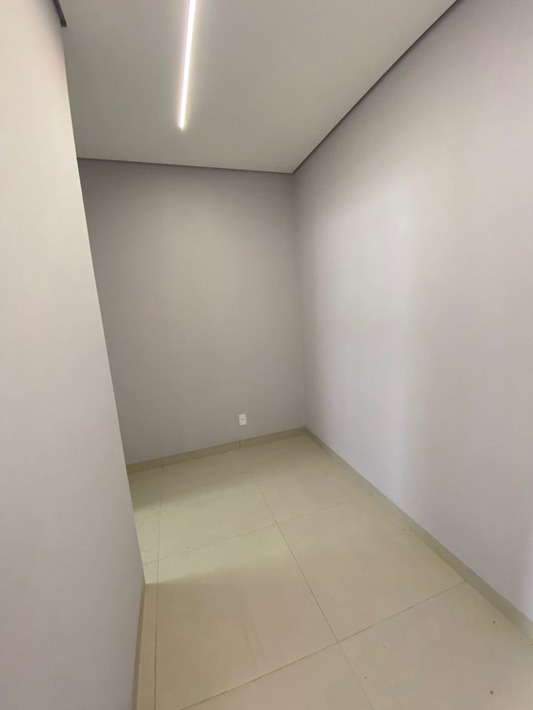 CASA ESCRITURADA Á VENDA! NA RUA MAMORÉ, SETOR 02, 1027 – JARU/RO CASA ESCRITURADA Á VENDA! NA RUA MAMORÉ, SETOR 02, 1027 – JARU/RO