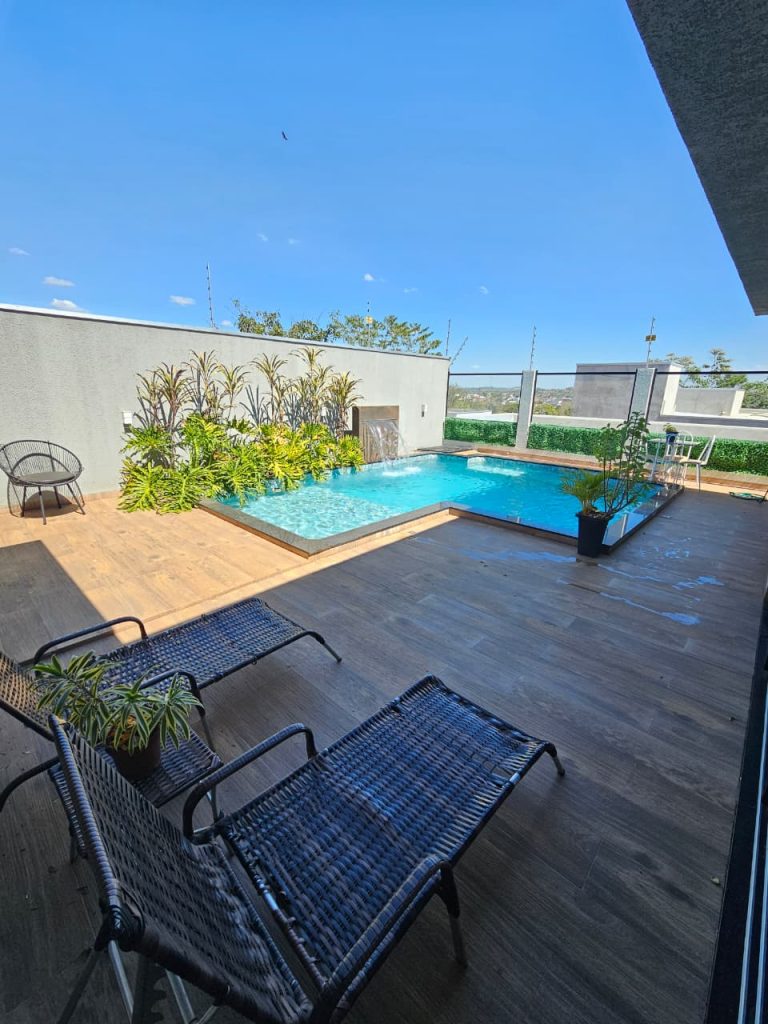 VENDE-SE CASA ESCRITURADA NA RUA YPÊ, SETOR 1/A – JARU/RO