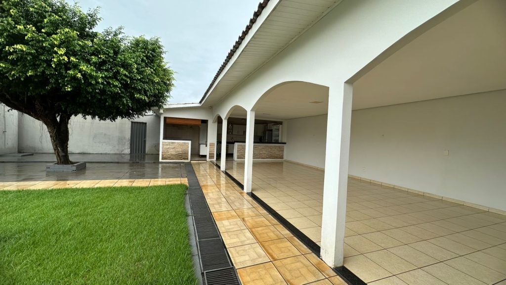 VENDE-SE TERRENO NA RUA BELO HORIZONTE, SETOR 01 – JARU/RO