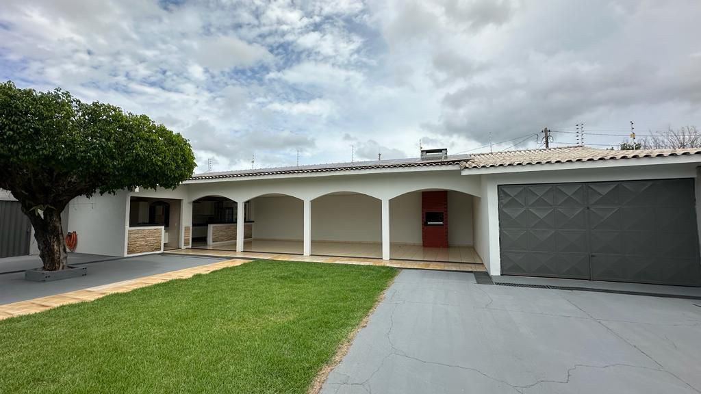 VENDE-SE TERRENO NA RUA BELO HORIZONTE, SETOR 01 – JARU/RO