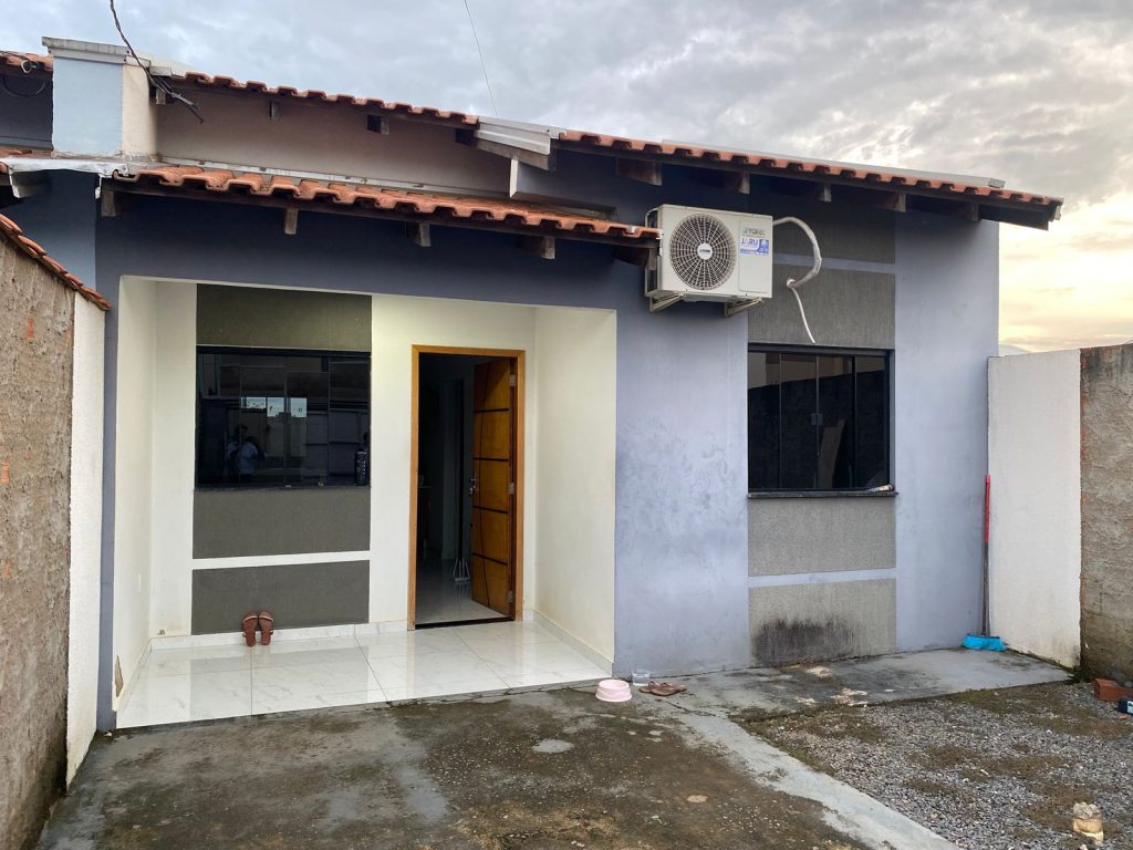 CASA Á VENDA ESCRITURADA NO SAVANA PARK – JARU/RO