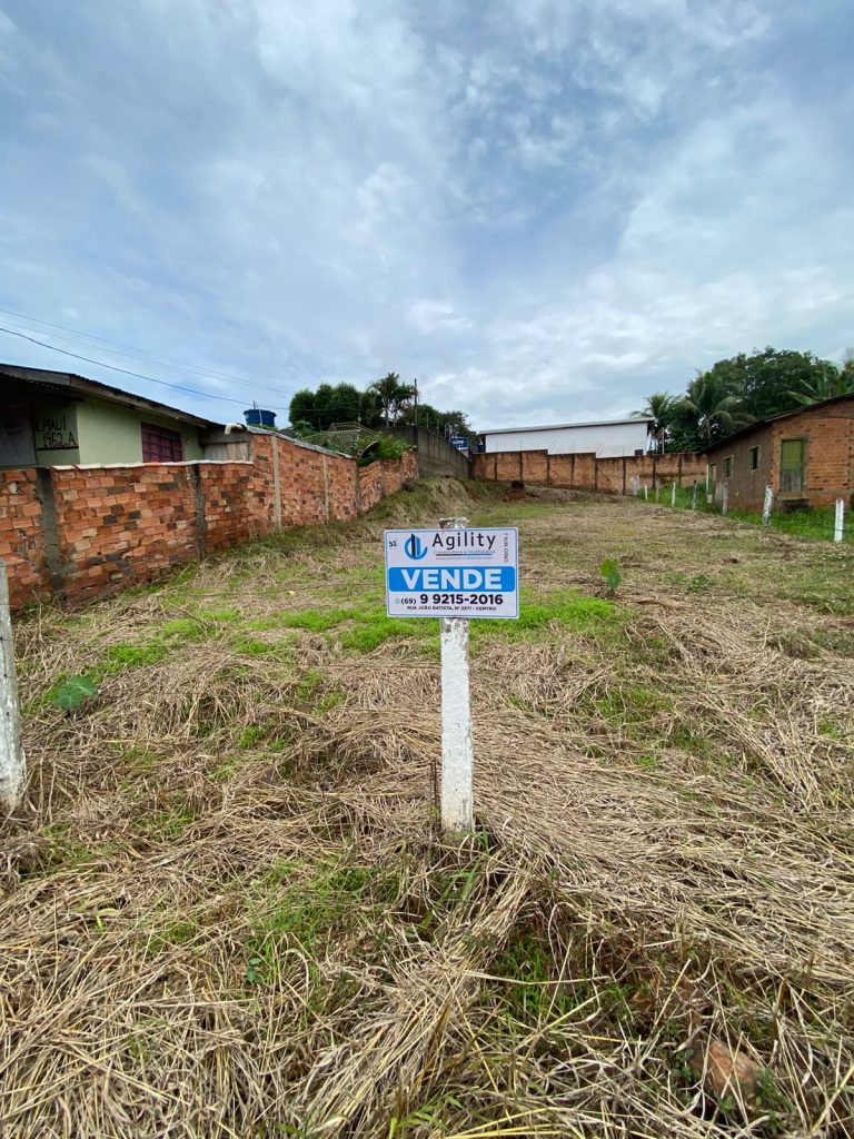 TERRENO À VENDA NA RUA PIAUÍ – JARU/RO