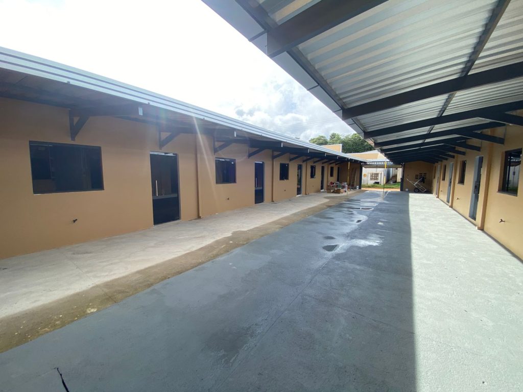 ALUGA-SE APARTAMENTOS PRÓXIMO Á FIMCA E IFRO – JARU/RO