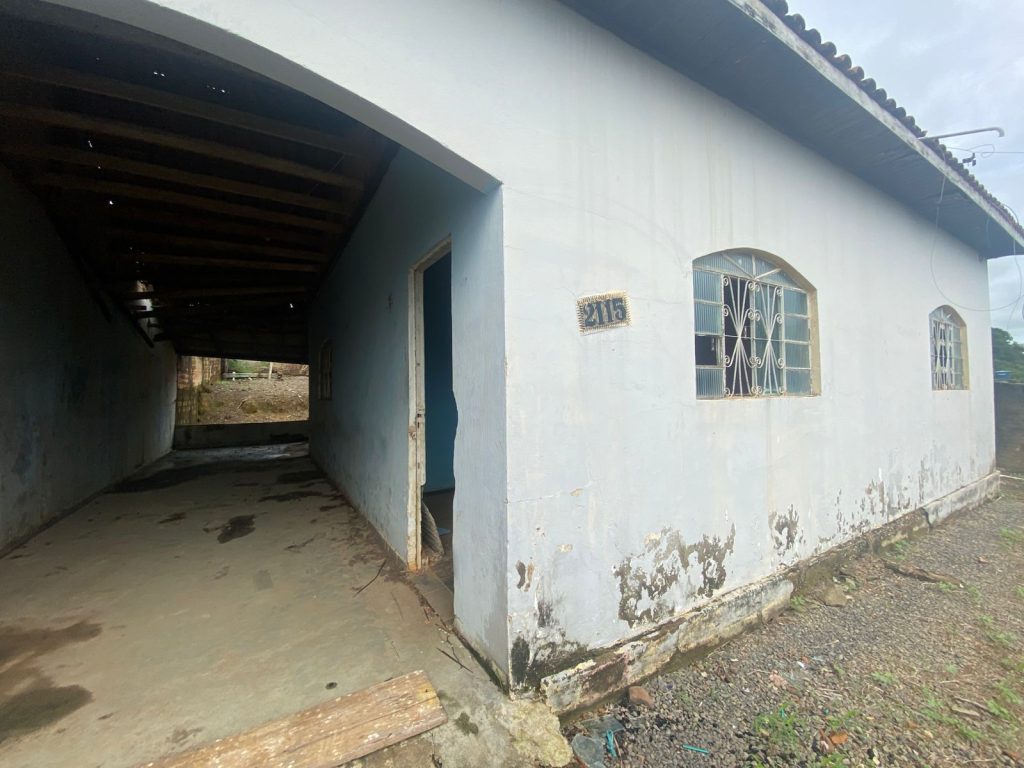 VENDE-SE TERRENO NA RUA RAIMUNDO CATANHEDE, SETOR 01 – JARU/RO