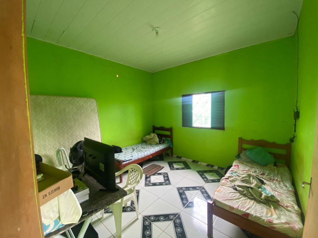 CASA A VENDA NA RUA PROFO HENRIQUE, SETOR 03 – THEOBROMA/RO