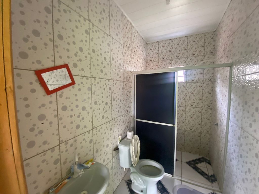 CASA A VENDA NA RUA PROFO HENRIQUE, SETOR 03 – THEOBROMA/RO