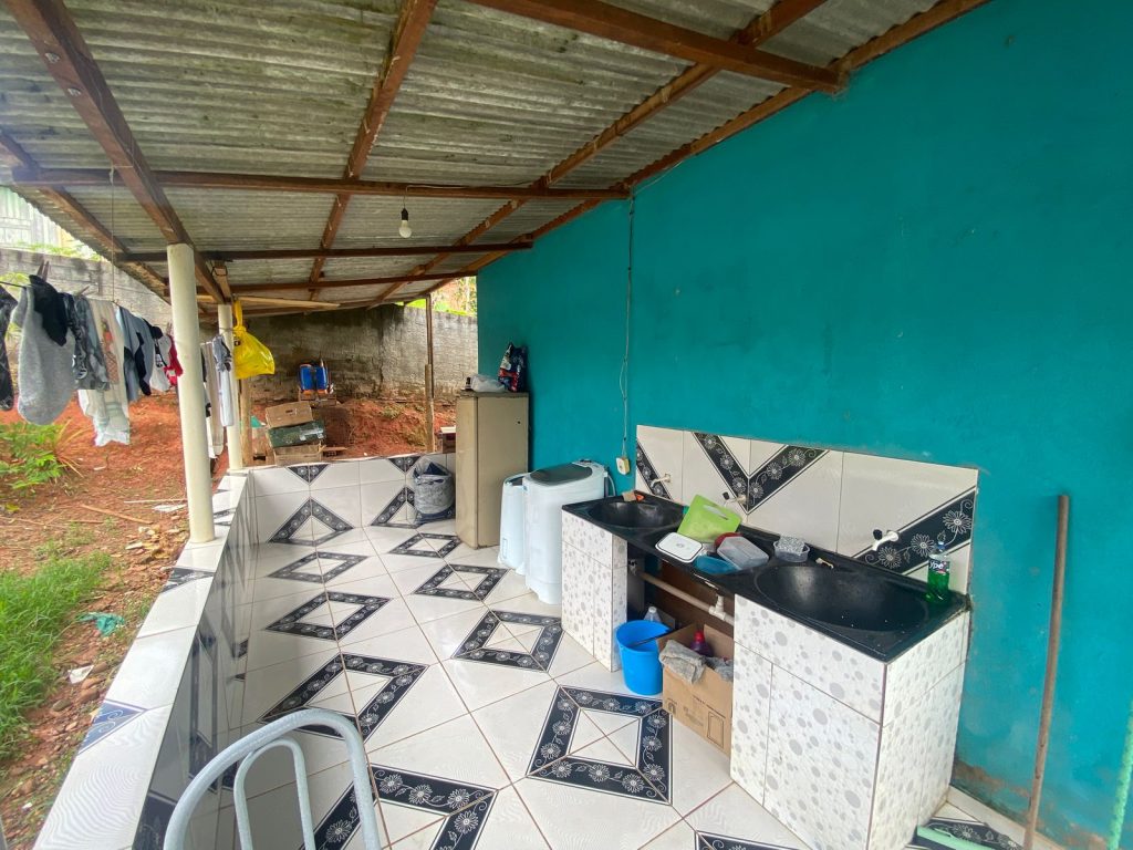 CASA A VENDA NA RUA PROFO HENRIQUE, SETOR 03 – THEOBROMA/RO