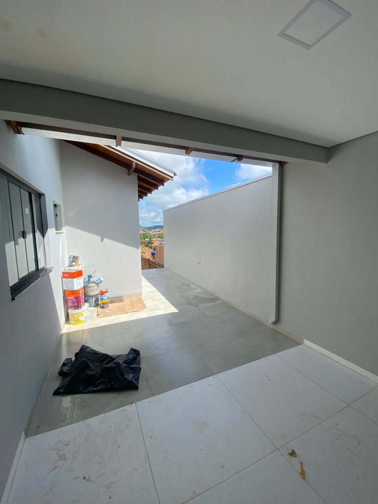 VENDE-SE NA RUA AFONSO JOSÉ, SETOR 07 – JARU/RO