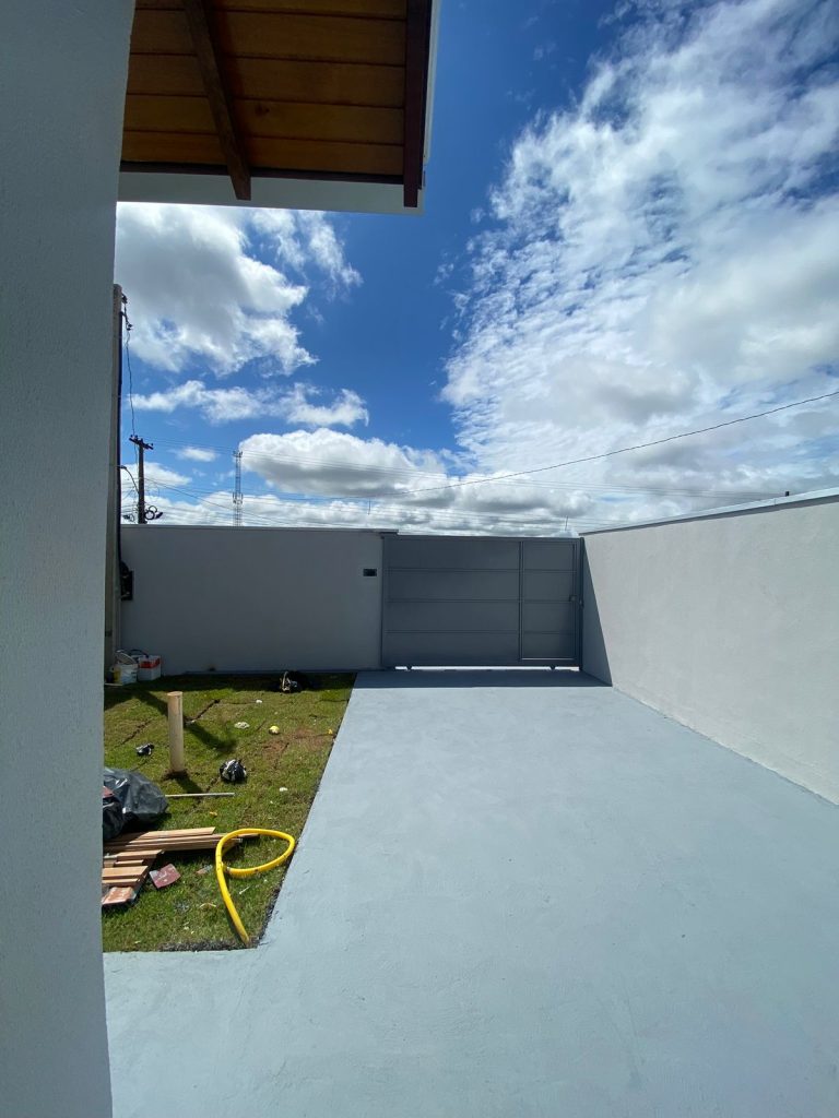 VENDE-SE NA RUA AFONSO JOSÉ, SETOR 07 – JARU/RO