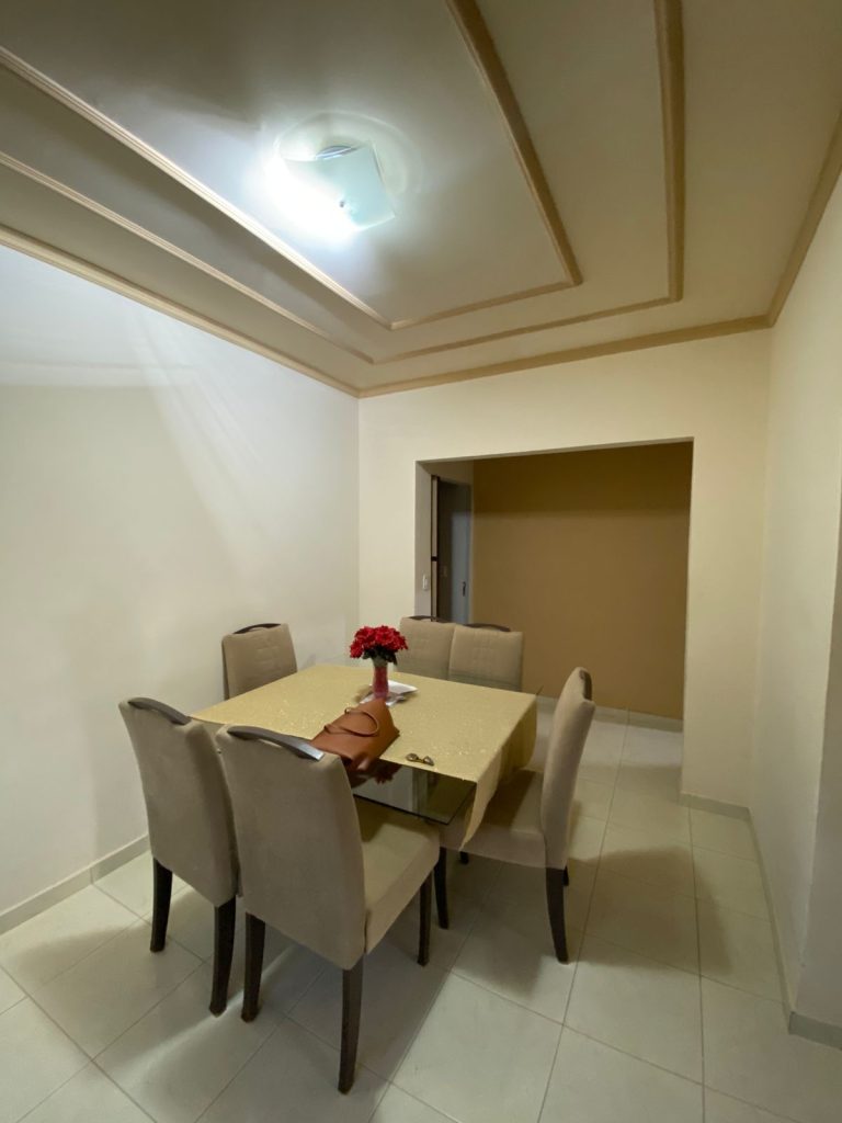 CASA A VENDA NA RUA MATO GROSSO, SETOR 02 – JARU/RO