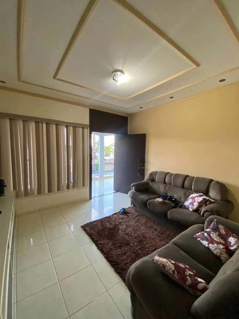 CASA A VENDA NA RUA MATO GROSSO, SETOR 02 – JARU/RO