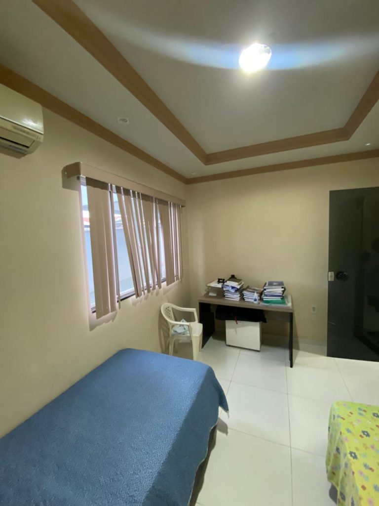 CASA A VENDA NA RUA MATO GROSSO, SETOR 02 – JARU/RO