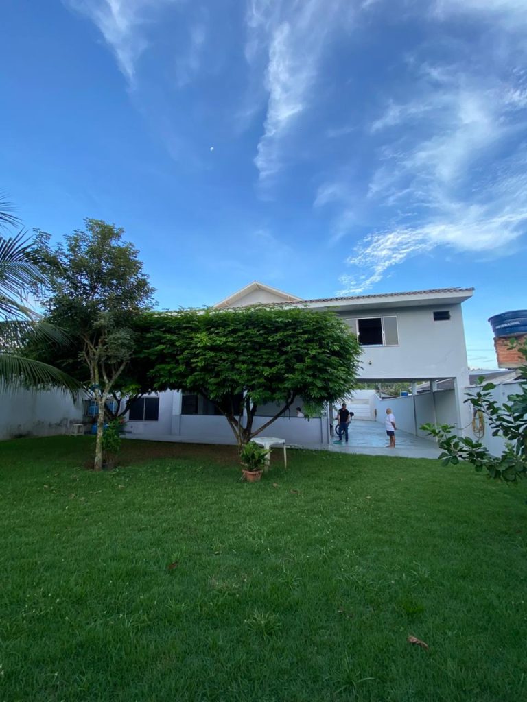 CASA A VENDA NA RUA MATO GROSSO, SETOR 02 – JARU/RO