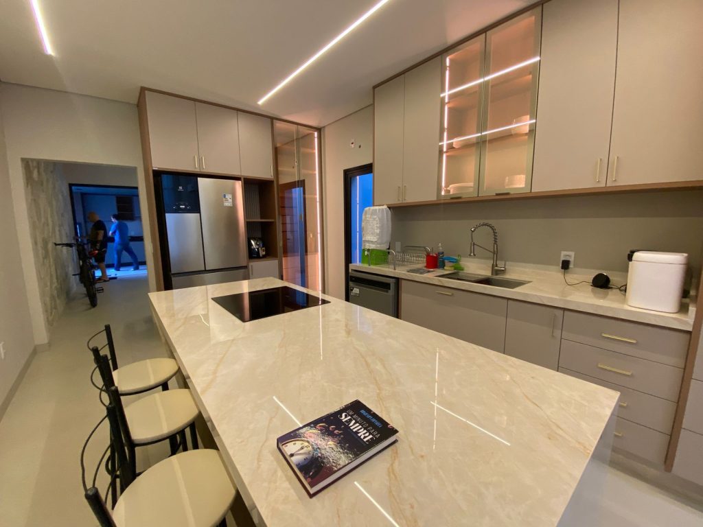 CASA A VENDA NA RUA JATOBÁ, RESIDENCIAL ORLEANS – JARU/RO