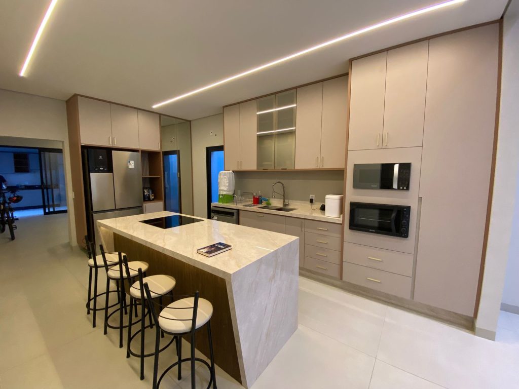 CASA A VENDA NA RUA JATOBÁ, RESIDENCIAL ORLEANS – JARU/RO