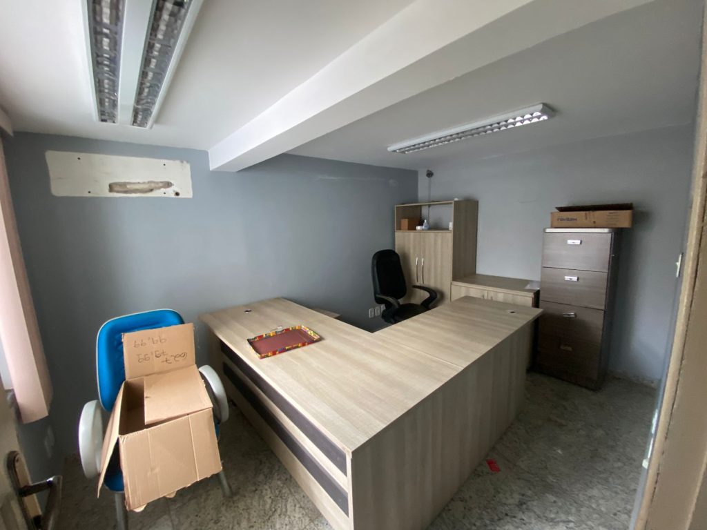 ALUGA-SE PONTO COMERCIAL NA AV. PADRE ADOLPHO ROHL! EM JARU/RO