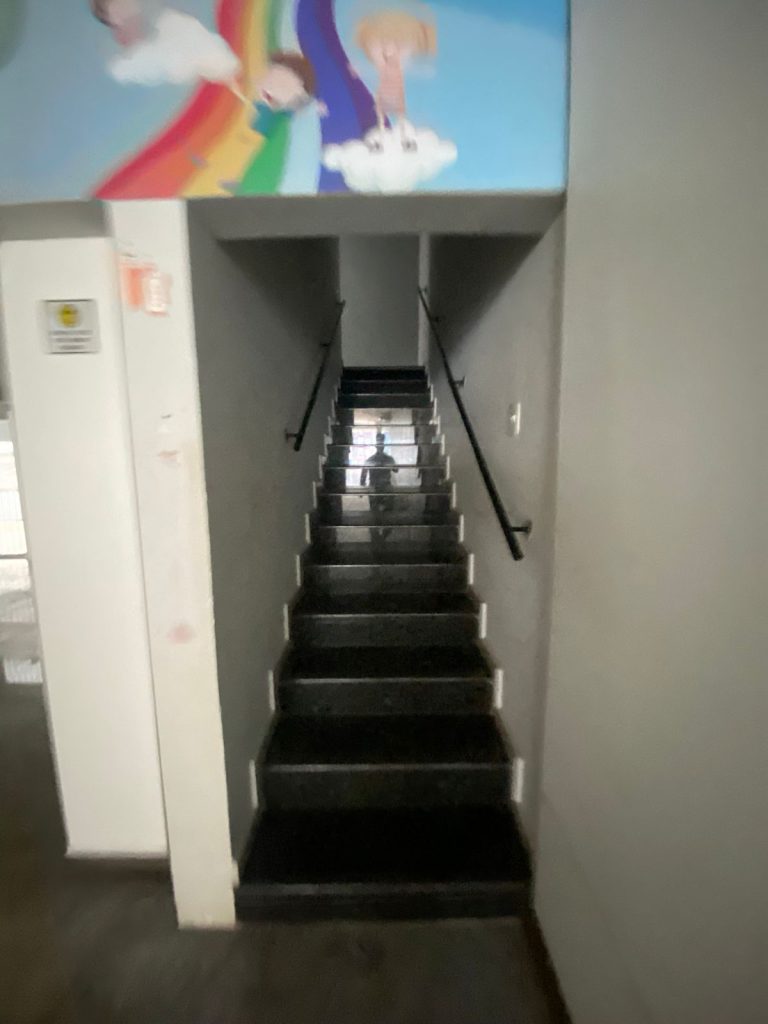 ALUGA-SE PONTO COMERCIAL NA AV. PADRE ADOLPHO ROHL! EM JARU/RO