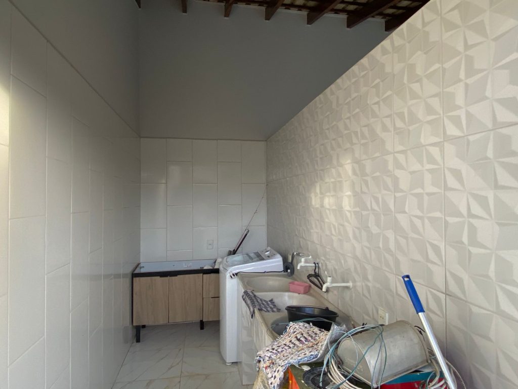 VENDE-SE ESTA CASA!! NA RUA PRINCESA ISABEL, SETOR 02 – JARU/RO