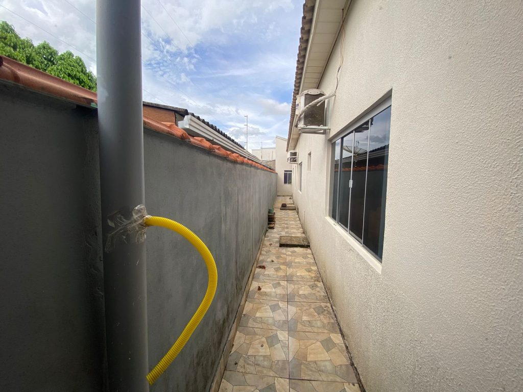 VENDE-SE ESTA CASA!! NA RUA RIO GRANDE DO NORTE, SETOR 01/A – JARU/RO