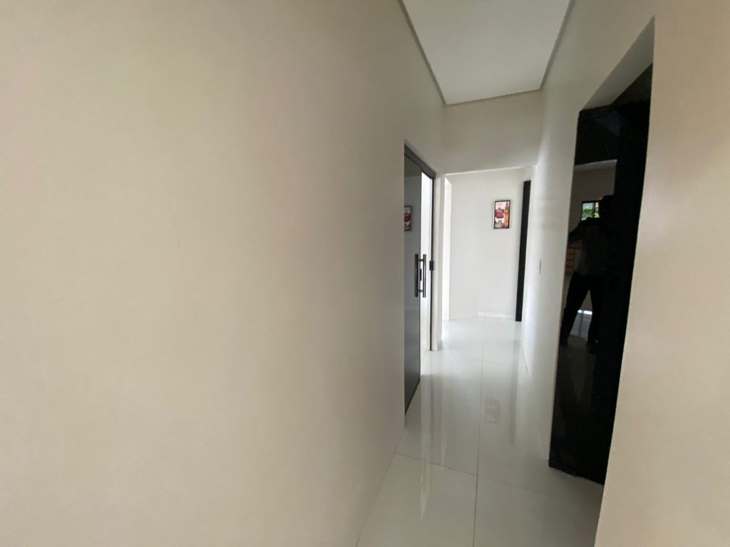 ALUGA-SE CASA NA RUA RAIMUNDO CANTANHEDE, SETOR 02 – JARU/RO